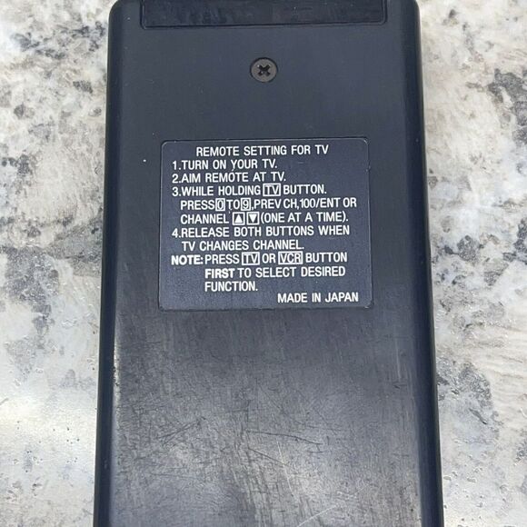 Hitachi VT-RM250A  Remote Control Cleaned UnTested. - Picture 5 of 6